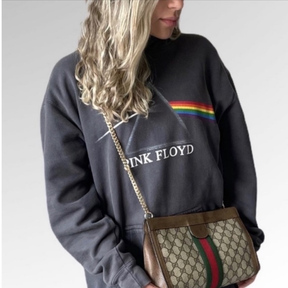 Gucci Handbags - Gucci Clutch Crossbody bag